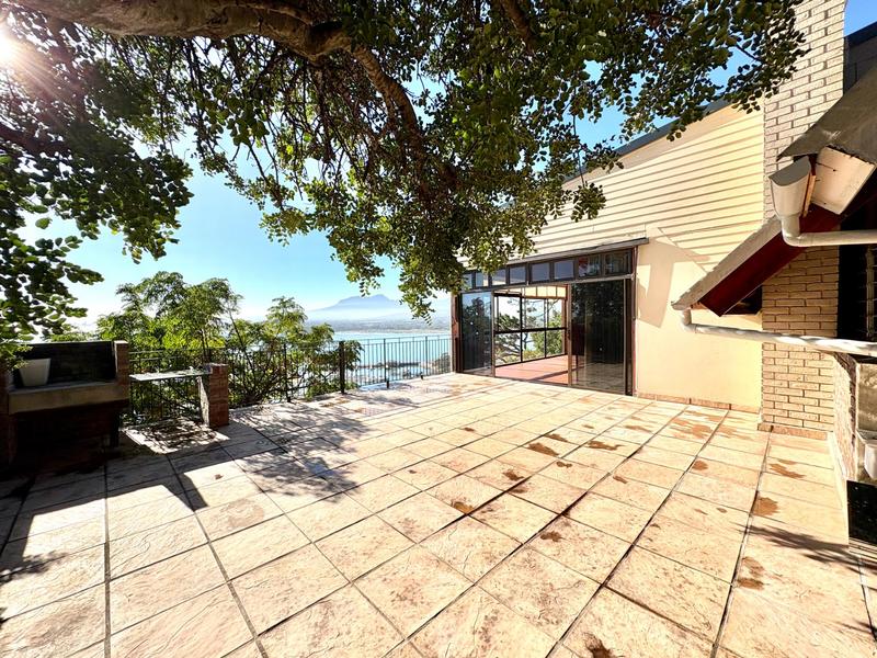To Let 3 Bedroom Property for Rent in Gordons Bay Western Cape